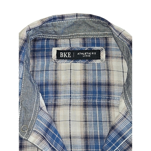 BKE Men's Athletic Fit Blue/Gray Plaid Button Up Shirt Size Large - Picture 4 of 8